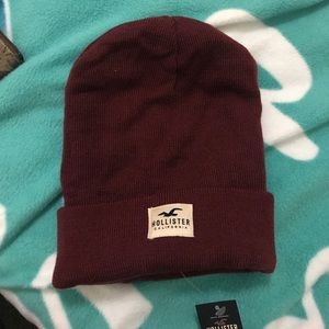 Hollister beanie